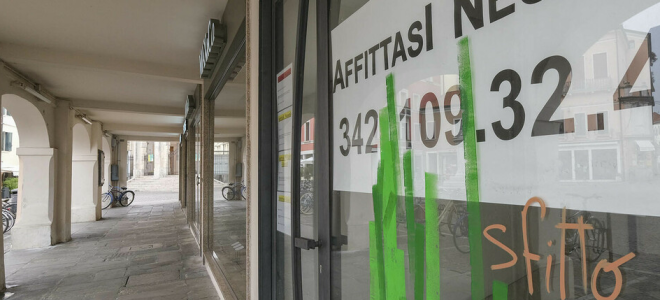 Negozi chiusi e centro in crisi: la giunta Cittadin brancola nel buio Negozi chiusi e centro in crisi: la giunta Cittadin brancola nel buio